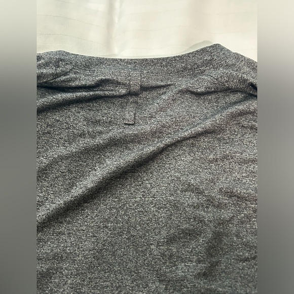 Lululemon Better Everyday Long Sleeve - L - Picture 6 of 6